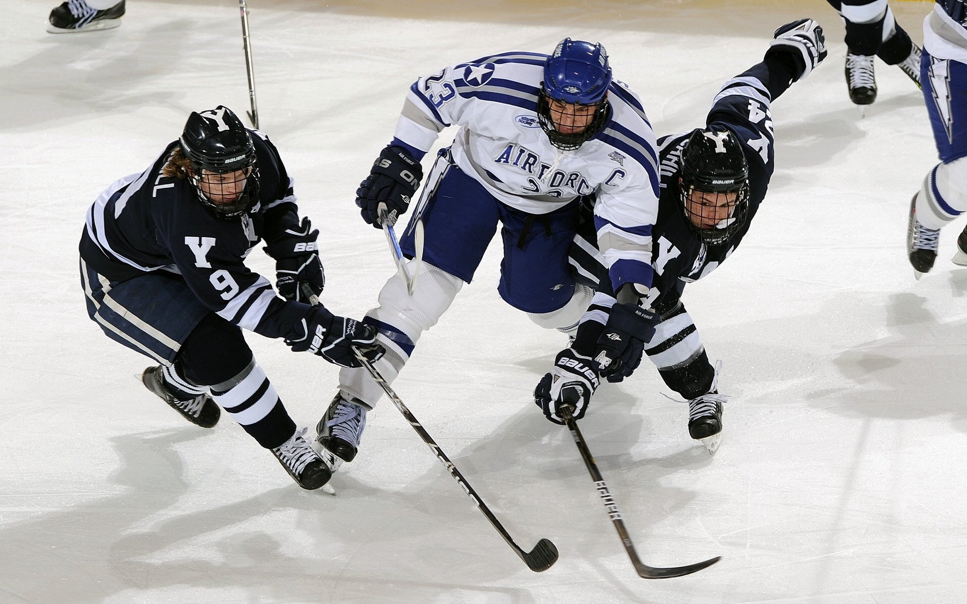 特斯·冯·迪克：用灵动的脚步和精准的分球，为南非队打破僵局，冯斯特拉克 双子